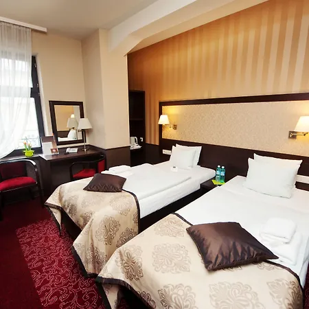 Wielopole 3*
