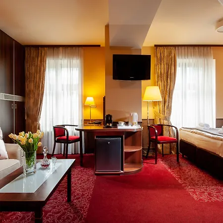Wielopole 3*
